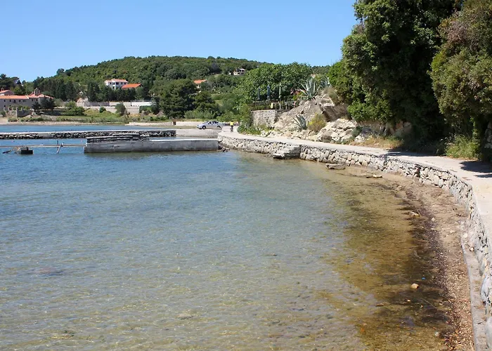 With Parking Space Palit - Rab - 23237 * Rab Town